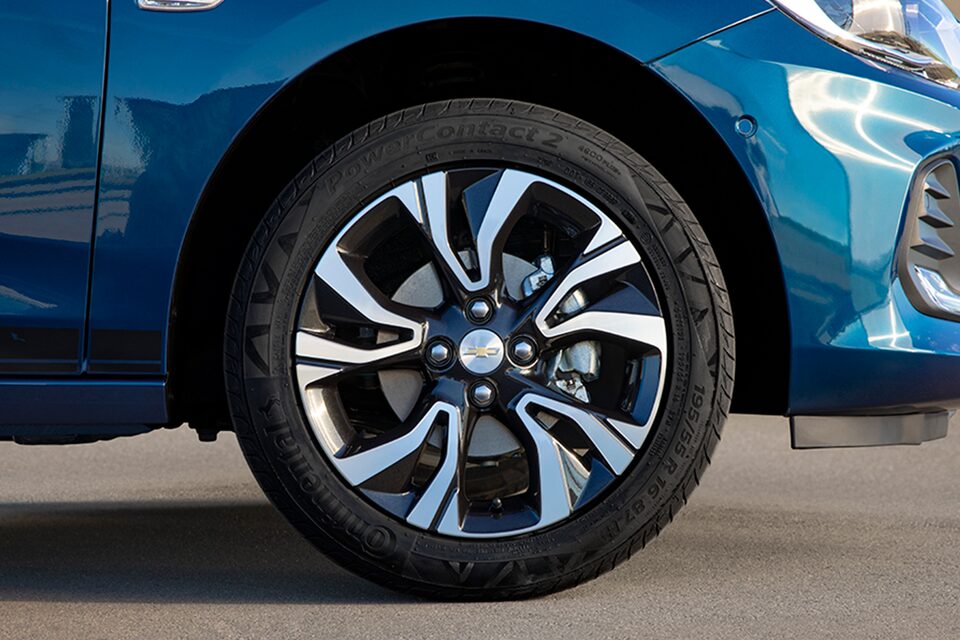Chevrolet Onix Accesorios - Llantas Diamantadas con tu Combo Sport 