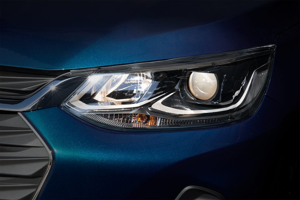 Chevrolet Onix Plus Accesorios Confort - 