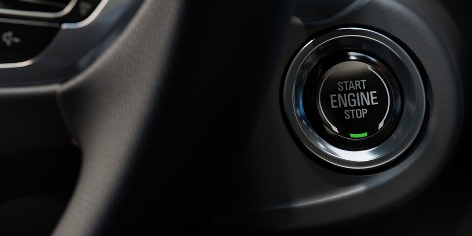 Botón de encendido del Chevrolet Spin 2026, tecnología avanzada que brinda facilidad y comodidad al iniciar tu viaje.