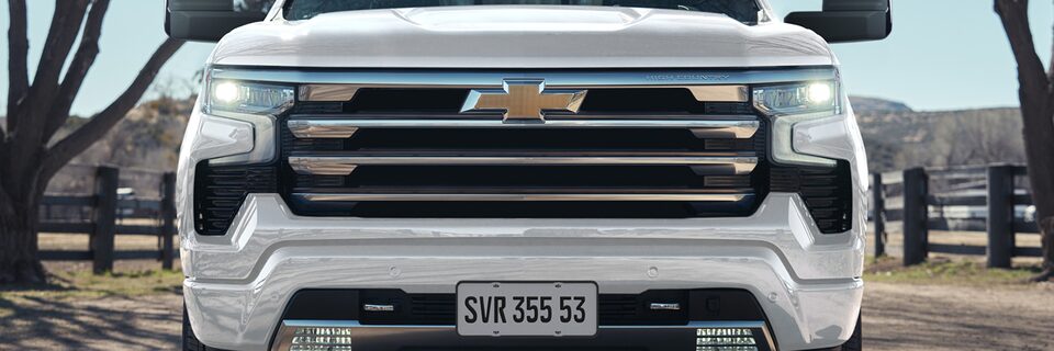 Chevrolet Silverado Z71 - Parrilla activa