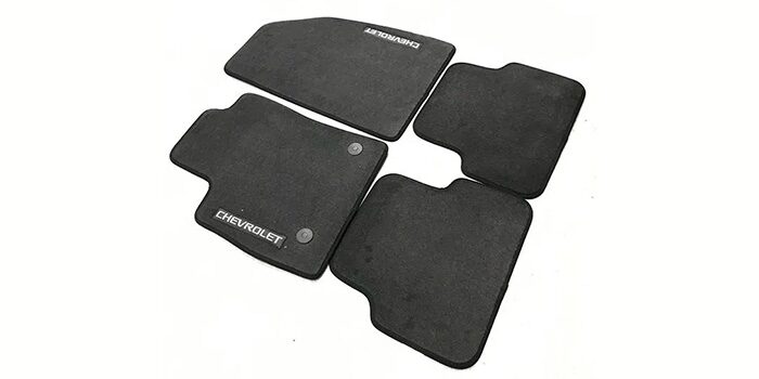 Tapete de carpete (1ª e 2ª fileiras)