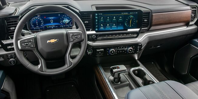 Painel digital do volante da Silverado.