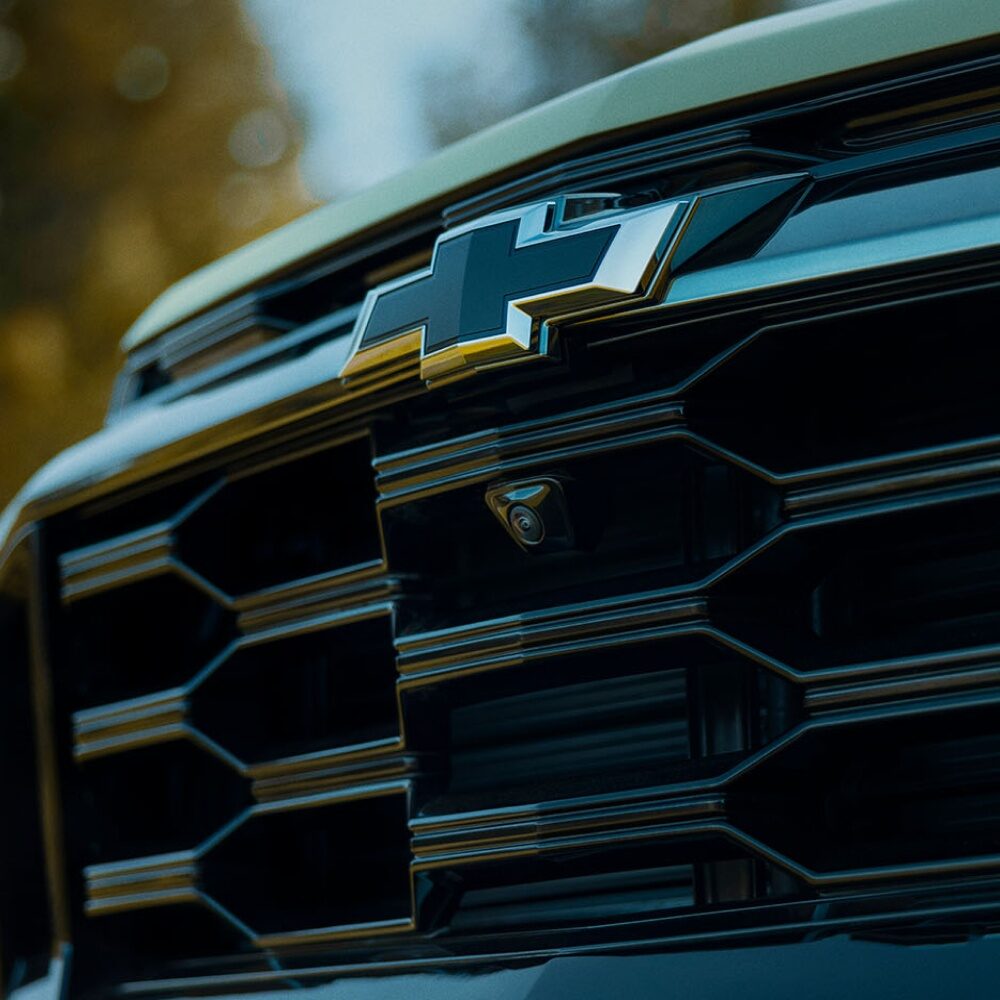 Grade frontal Equinox 2026.