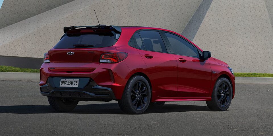 Lateral del Chevrolet Onix.