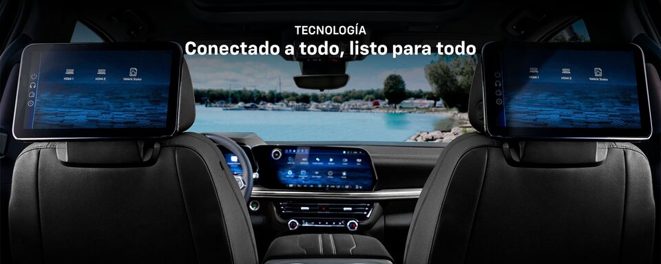 Interior de Chevrolet Tahoe 2025 con la mejor tecnología con pantallas de entretenimiento y sistema de conectividad