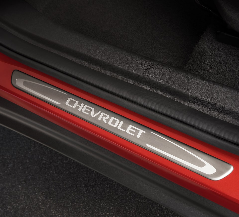 Chevrolet Tracker Turbo Accesorios Kit Elegance - Protector de tu Camioneta SUV