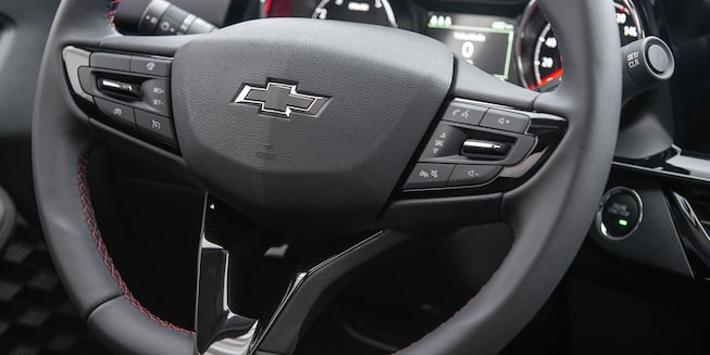 Chevrolet Colombia - Galería Montana RS volante