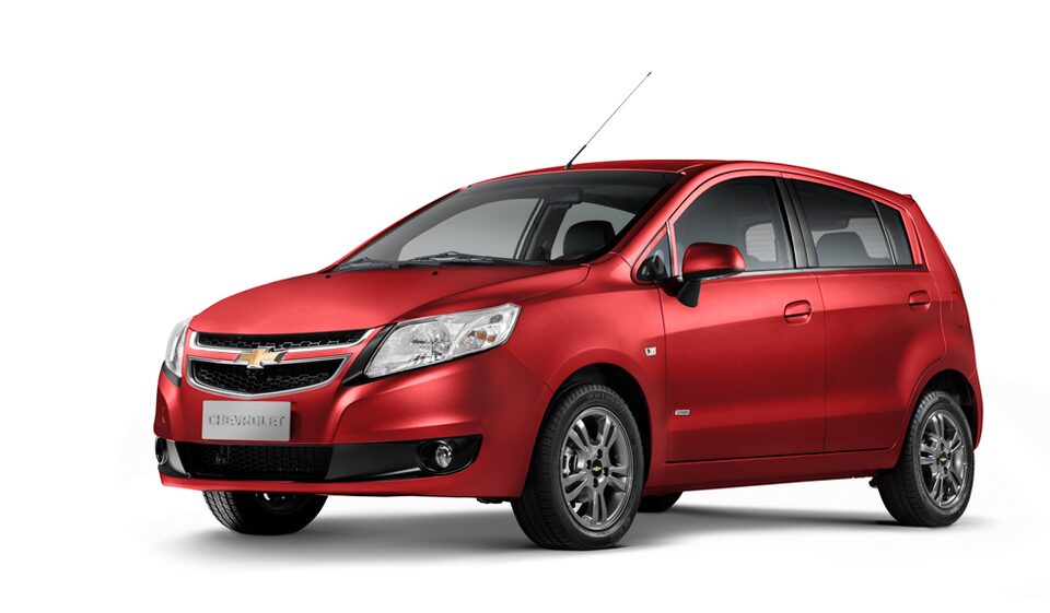 Sail Hatchback Chevrolet