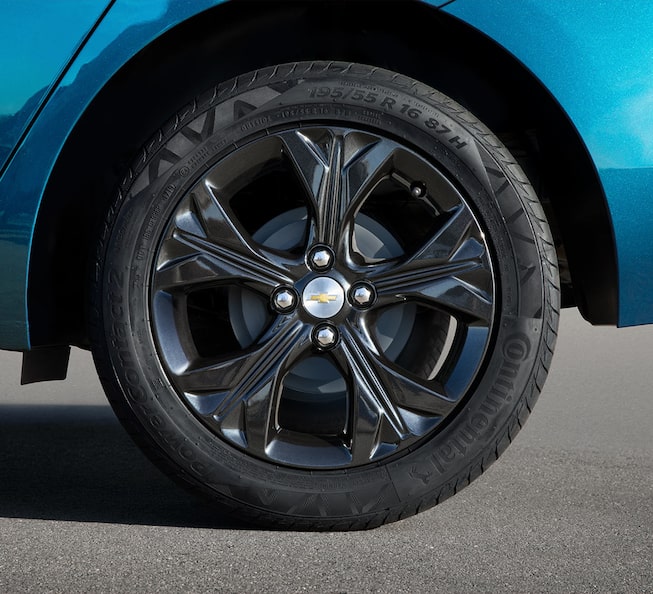 Chevrolet Tracker Turbo SUV