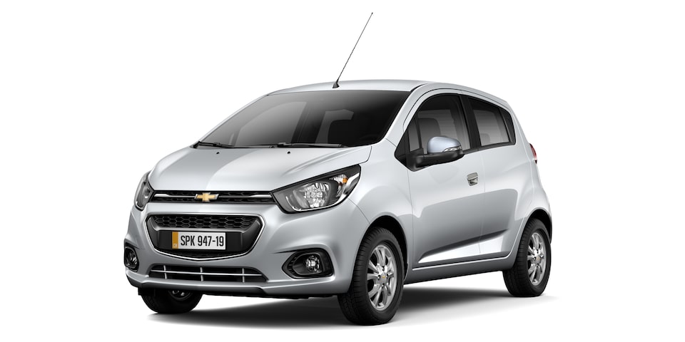 Chevrolet Spark GT - Color Plata de tu Hatchback