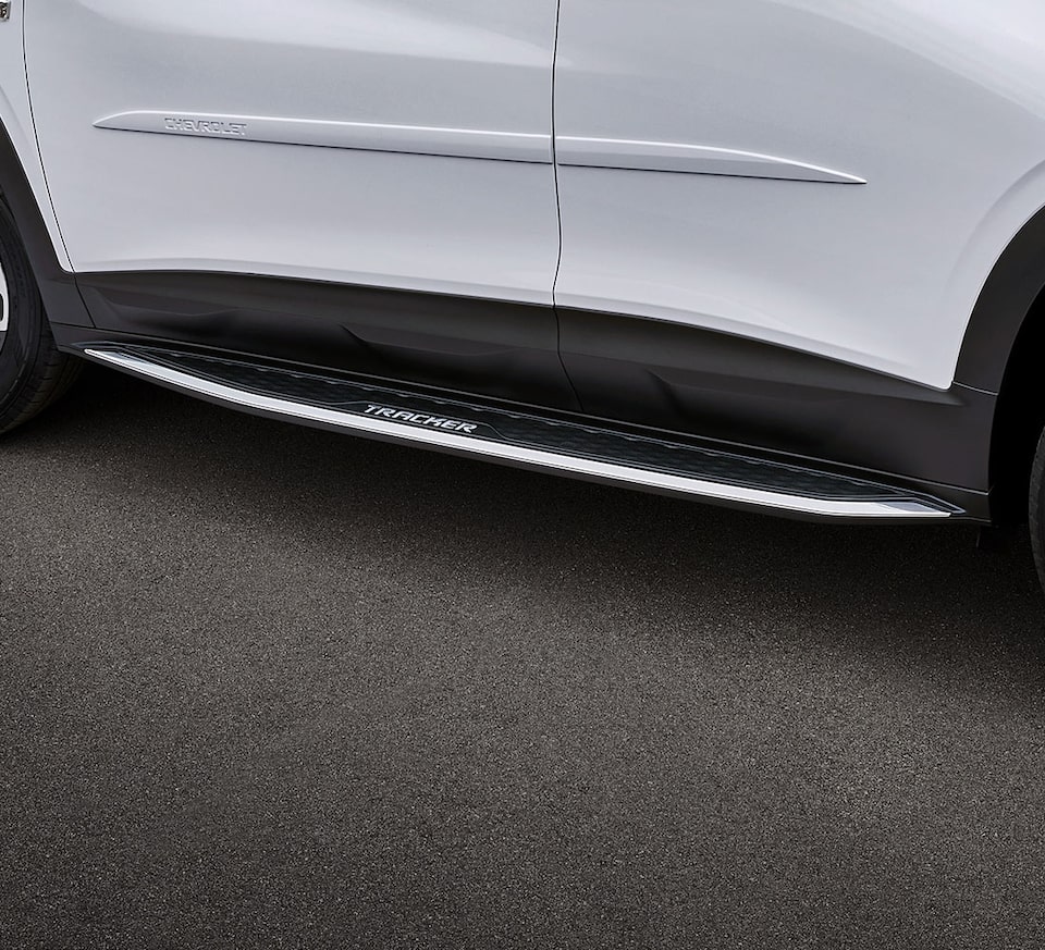 Chevrolet Tracker Turbo Accesorios Kit Sport -Estribos de tu Camioneta SUV
