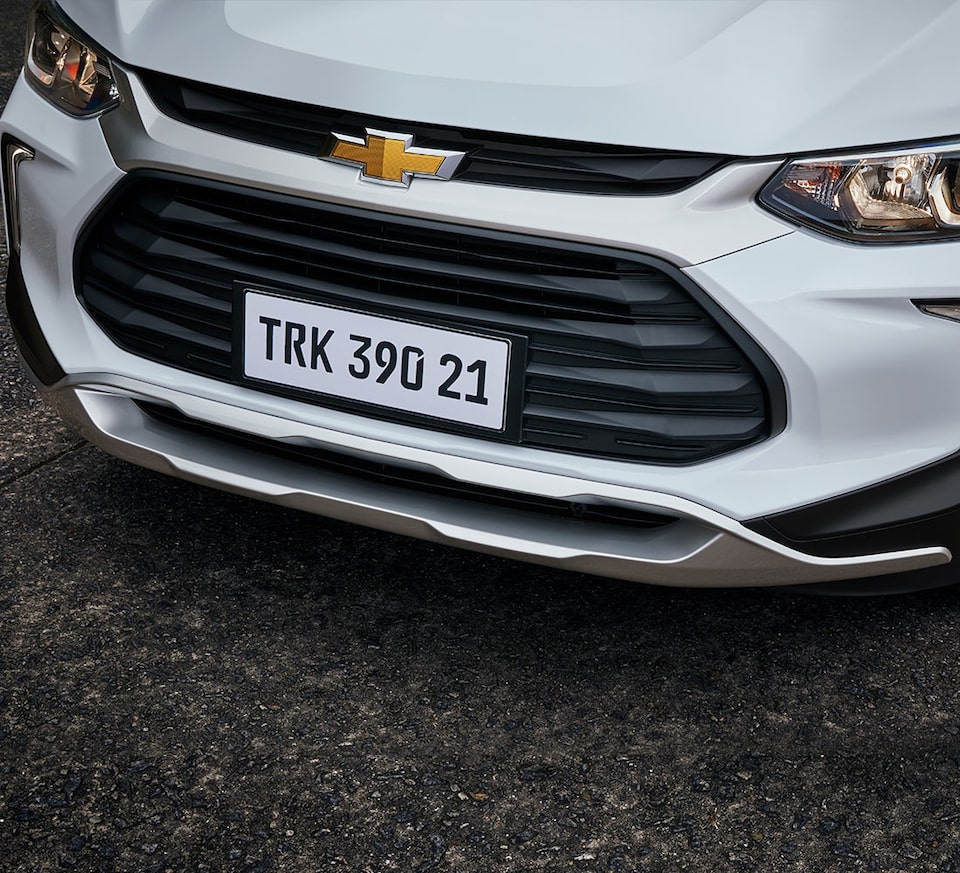 Chevrolet Tracker Turbo Accesorios Kit Adventure - Exyension Delantero de tu Camioneta SUV