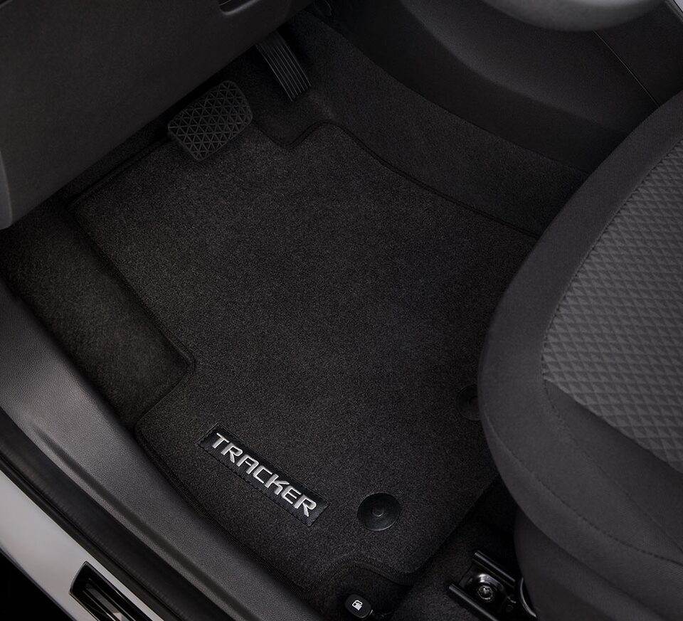 Chevrolet Tracker Turbo Accesorios Confort - Alfombra de tu Camioneta SUV