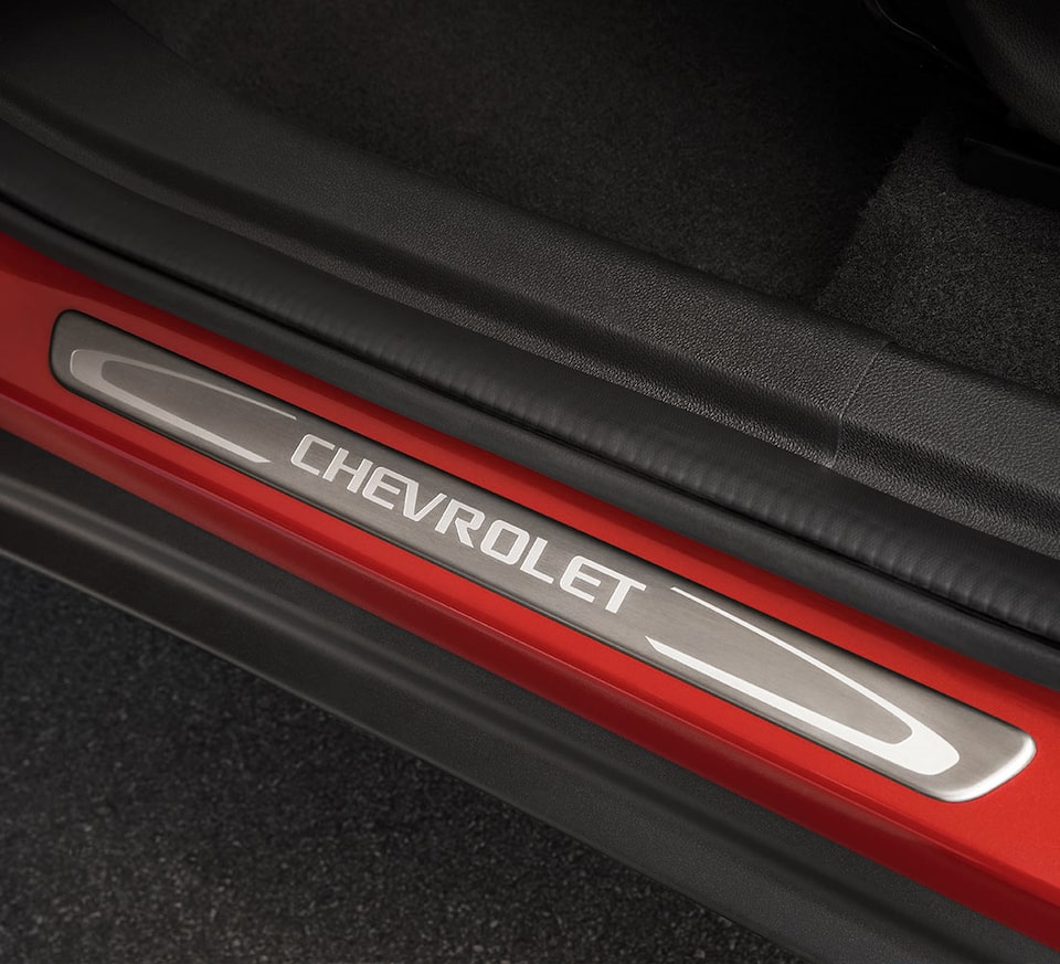 Chevrolet Tracker Turbo Accesorios Confort - Camioneta SUV