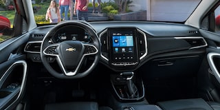 Vista completa del tablero de la Chevrolet Captiva XL color negro.