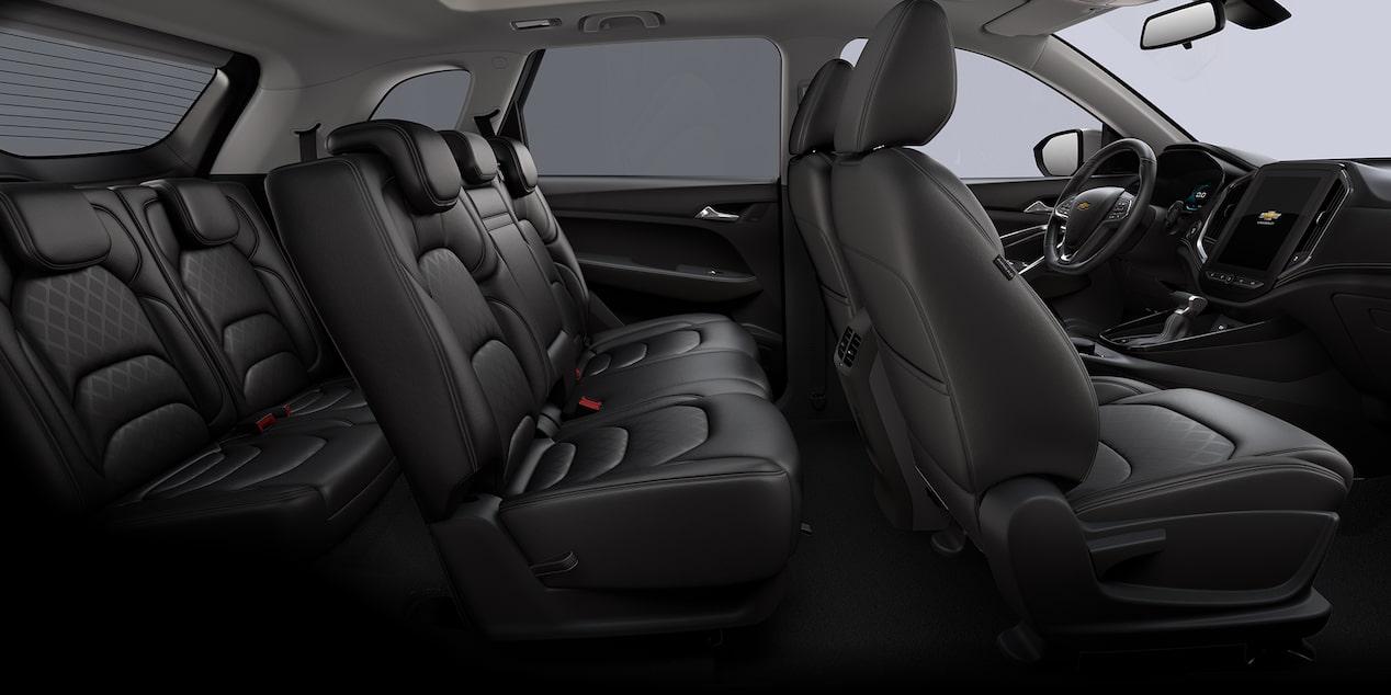 Vista lateral completa de los asientos de Chevrolet Captiva XL.