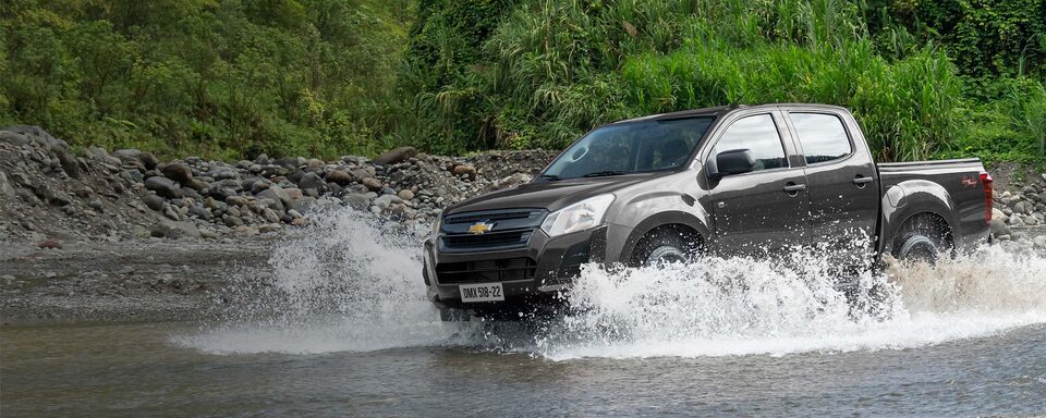 Chevrolet Ecuador - DMAX