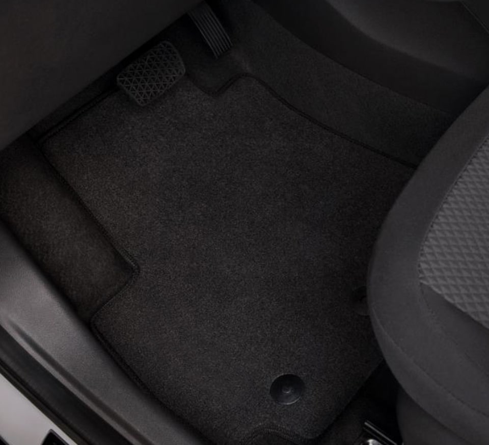 Chevrolet Colorado Accesorios Confort - Moquetas Textiles de tu Camioneta 4x4