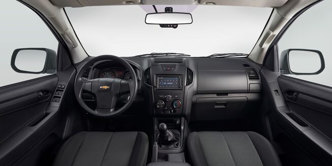 Chevrolet - D-Max Hi-Ride - Tablero interior