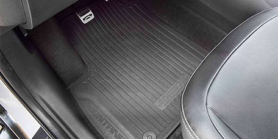 Protege tu camioneta Chevrolet Montana con las moquetas de PVC