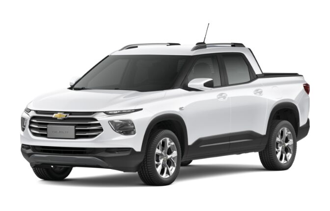Elije la nueva camioneta Chevrolet Montana en color blanco