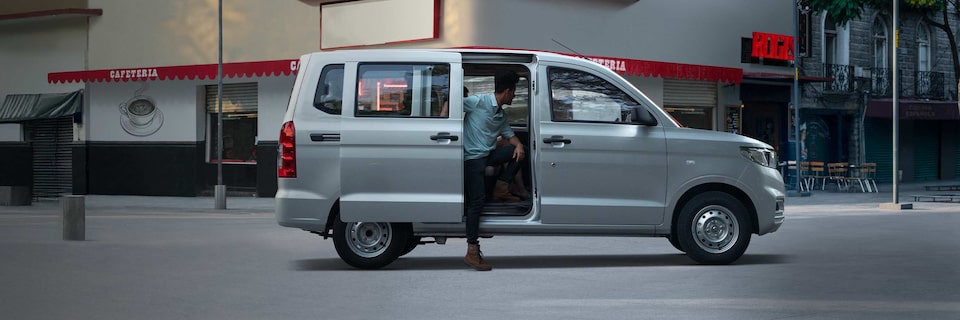 N400 Pasajeros te brinda más comodidad para transportar personas