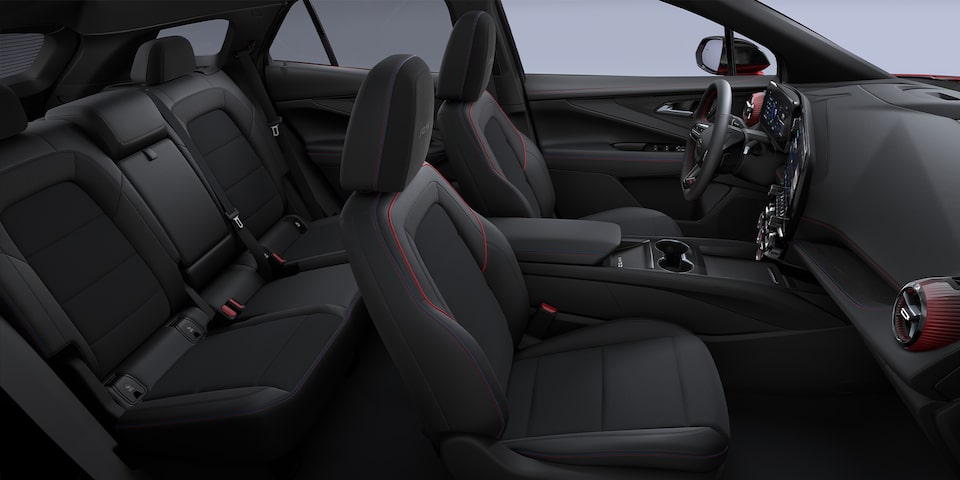 Vista interior y de perfil de los asientos de la Chevrolet Blazer EV.