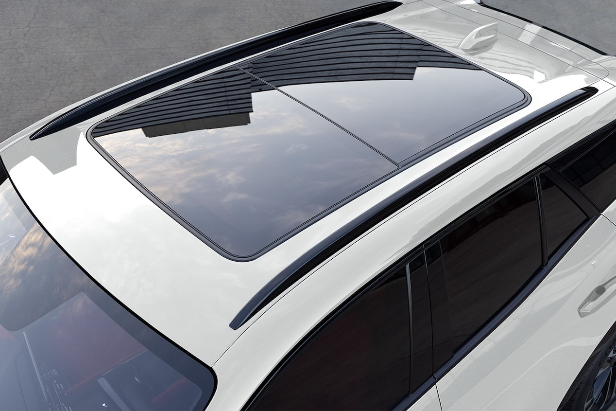 Vista superior del sunroof panorámico de la Chevrolet Blazer EV.