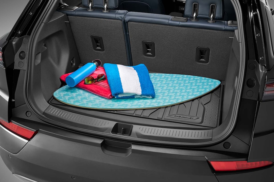 Con las alfombras all weather manten el maletero de tu Chevrolet Bolt EUV limpio