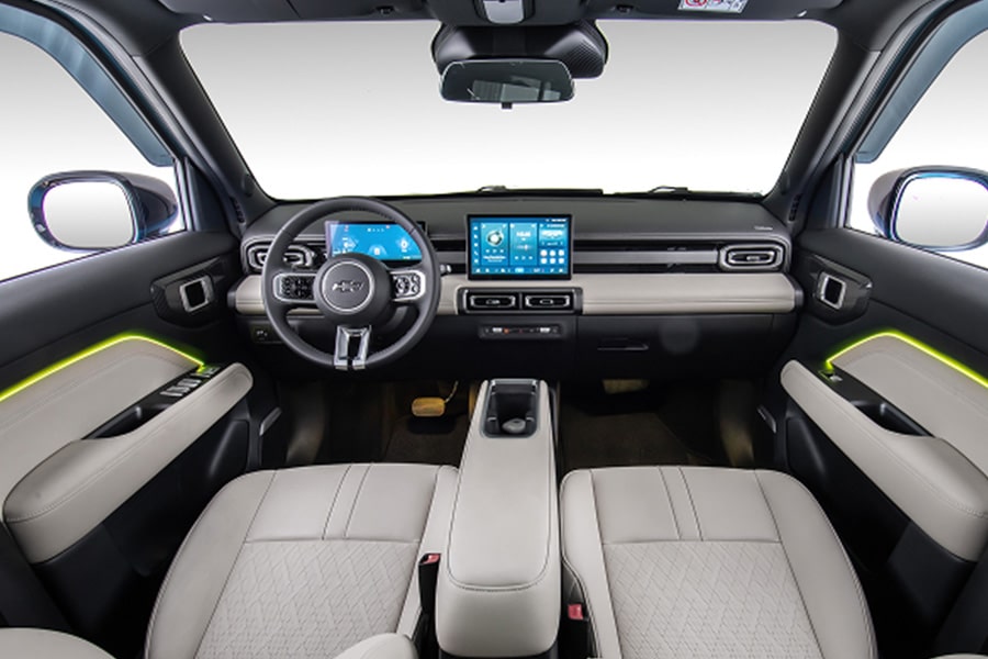 Iluminación interior en LED RGB del Spark EUV.