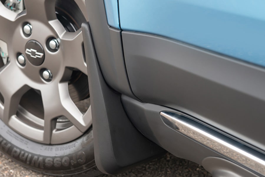 Vista cercana del kit de guardabarros del Spark EUV.